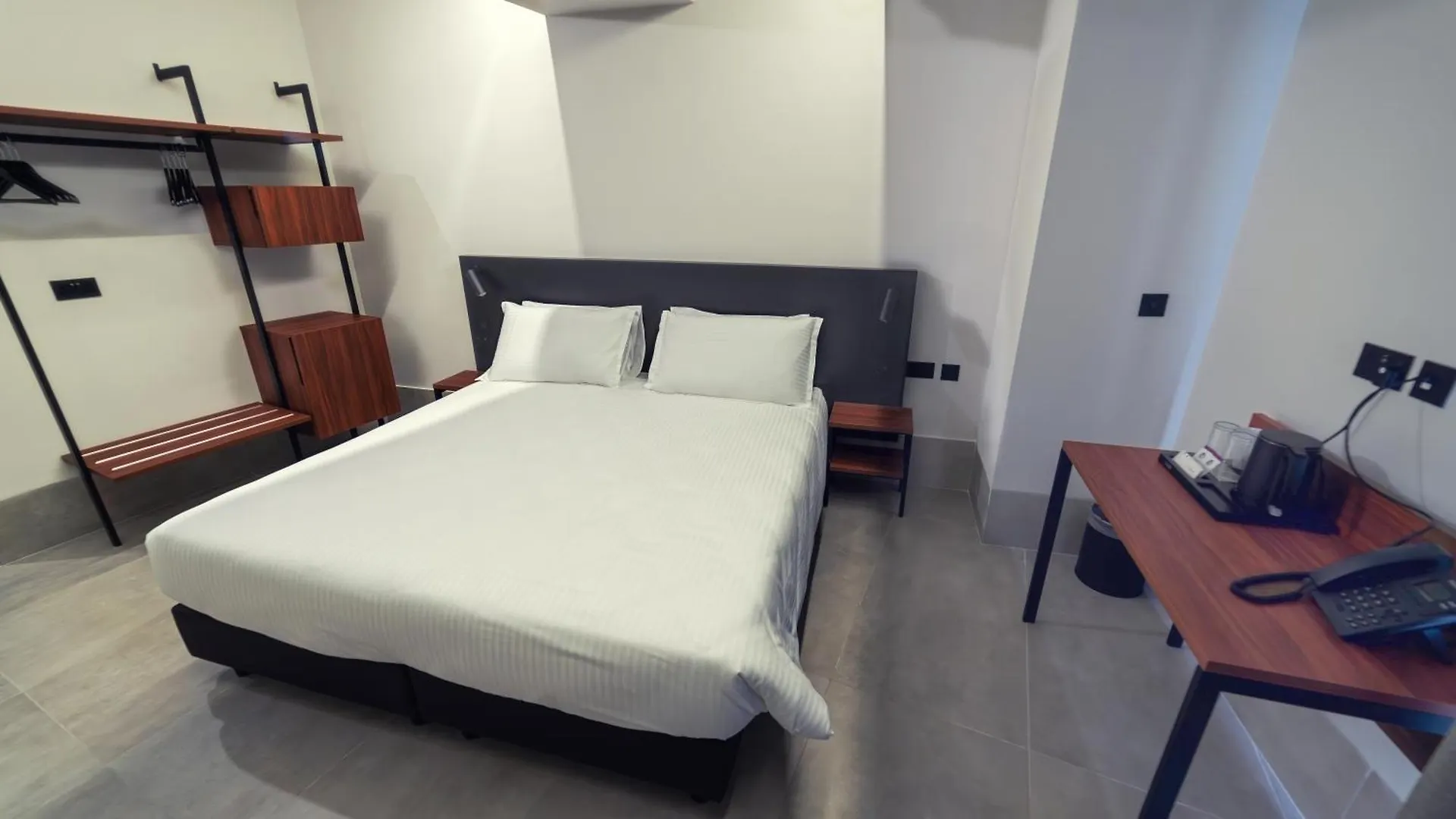 Onyx Hotel St. Julian's 3*,